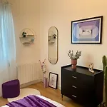 Newly Renovated Aparment - - Pets Welcome *