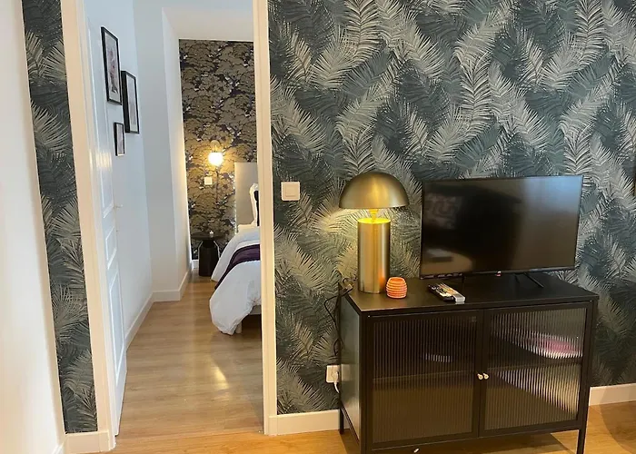 شقة Newly Renovated Aparment - - Pets Welcome قرقشونه